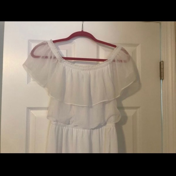 Dress - Picture 2 of 4